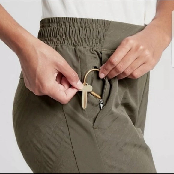 Like New - Athleta Textured Jogger - Mountain Olive - size 10 - Picture 2 of 7